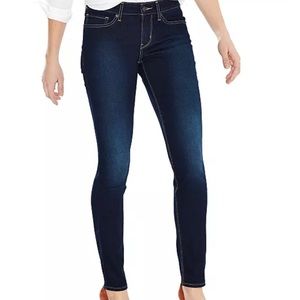 NWT Levi’s 711 Skinny Jeans Mid Rise 26 Dark Wash